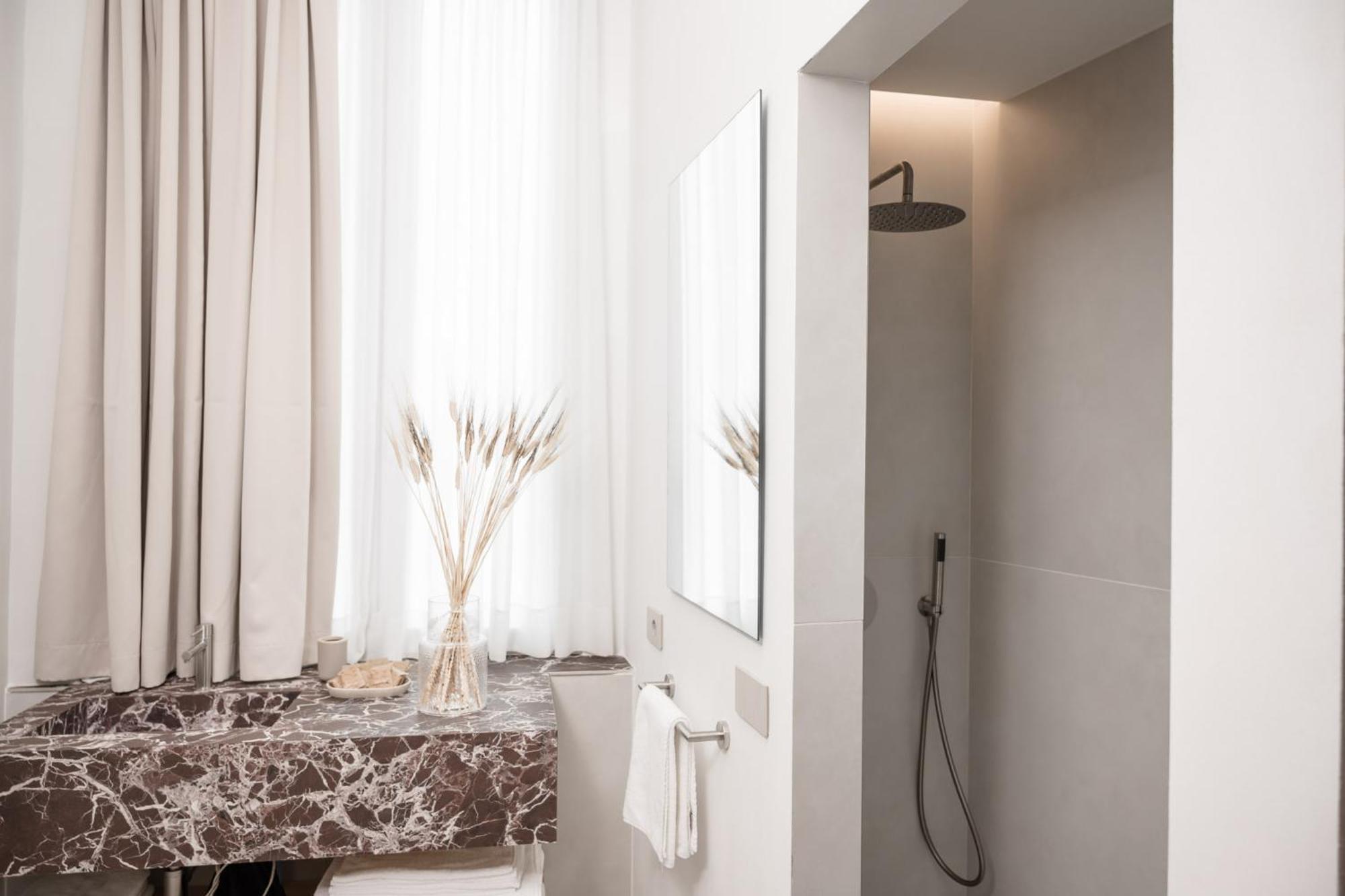 Iodis Relais Hotel Napoli Bagian luar foto