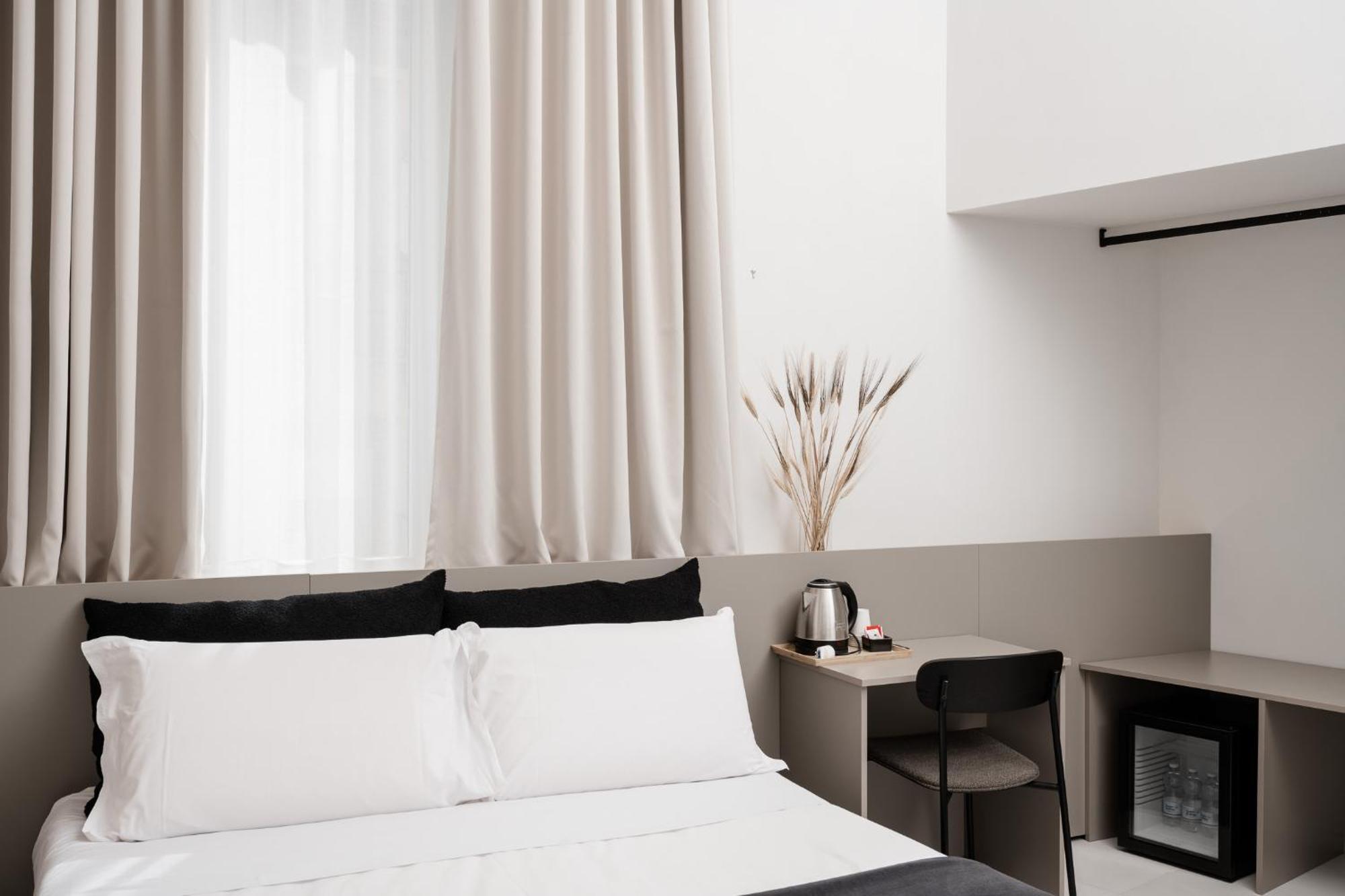Iodis Relais Hotel Napoli Bagian luar foto
