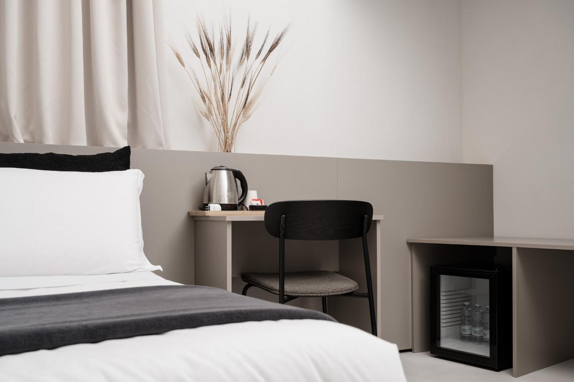 Iodis Relais Hotel Napoli Bagian luar foto