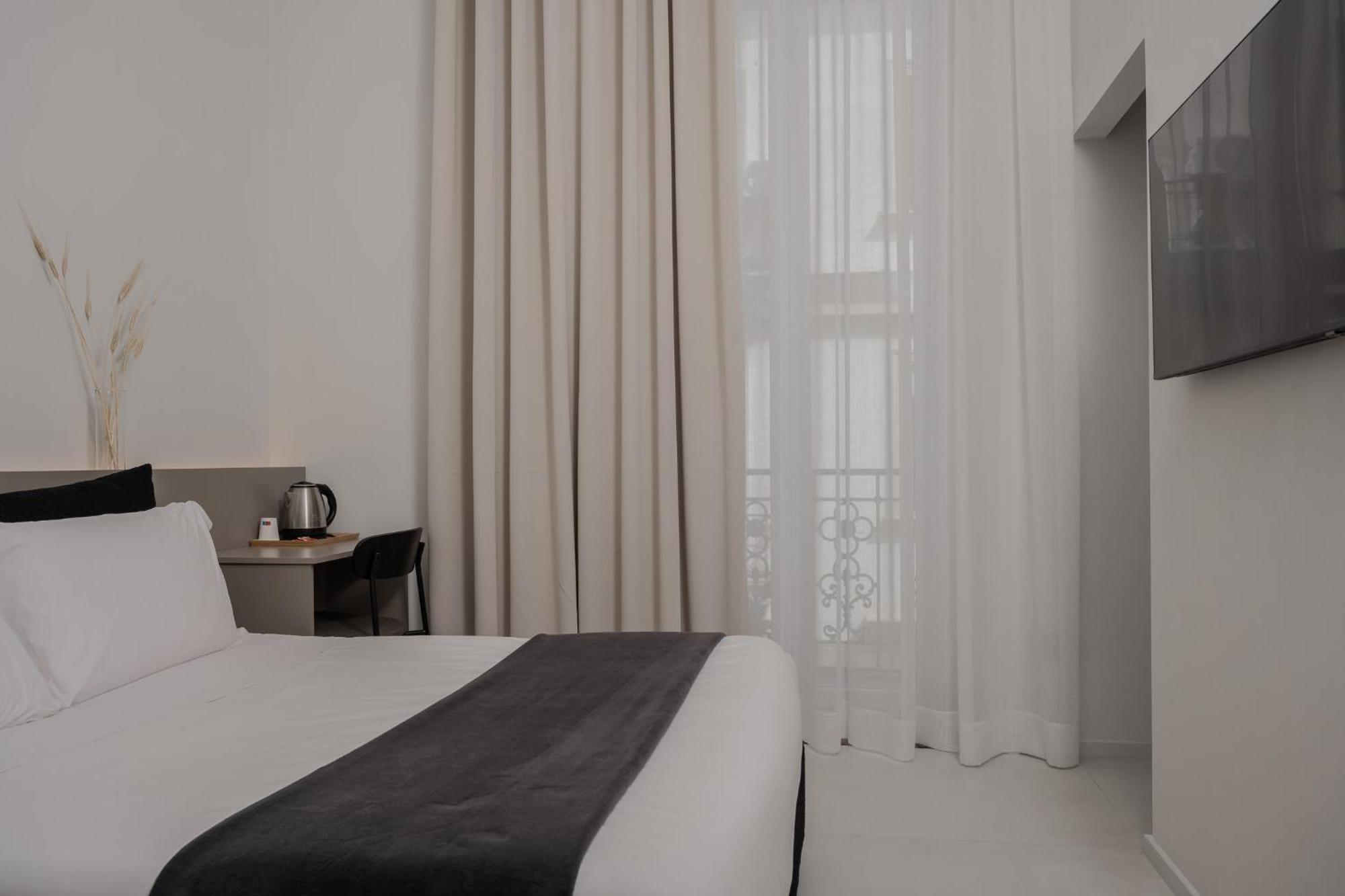 Iodis Relais Hotel Napoli Bagian luar foto